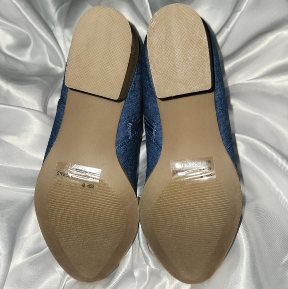 Qupid Denim Booties | Rose Design | Sz 8 - Picture 4 of 4